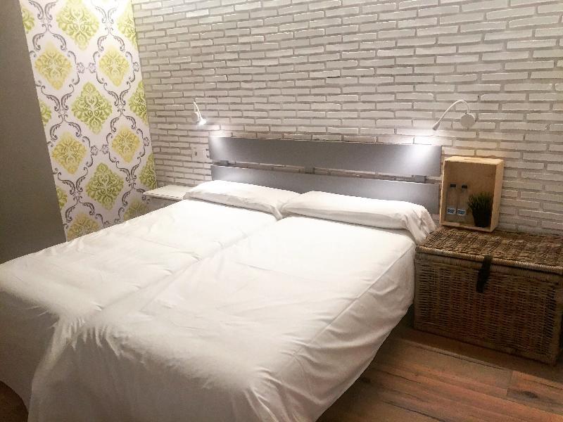 Hostal Le Vintage Ávila Extérieur photo