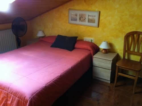 Hostal Le Vintage Ávila Extérieur photo