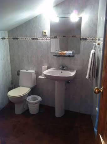 Hostal Le Vintage Ávila Extérieur photo